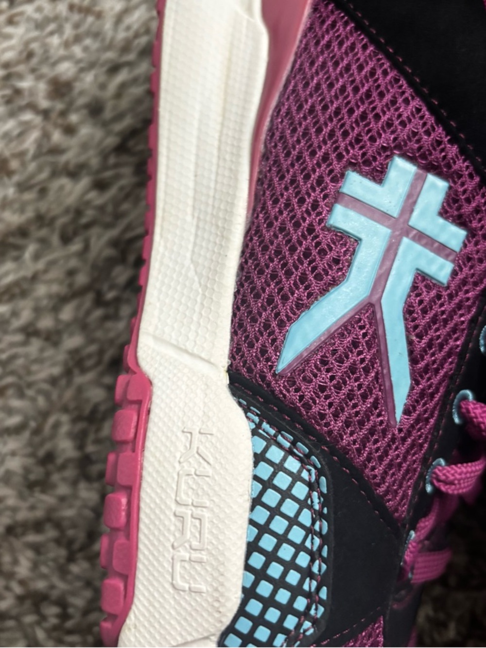 KURU Purple Athletic Sneakers with Aqua Logo Accents 40 sz 9 - Picture 2 of 7